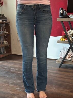 SO Women's Medium Blue Straight Leg Jeans